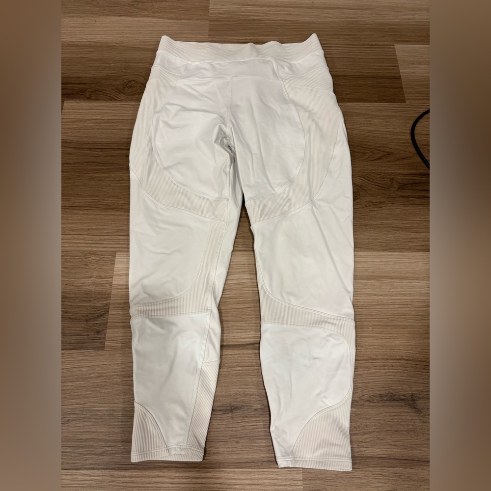 LuluLemon White Athletic Leggings